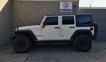 Jeep Wrangler Unlimited 2012 lleno