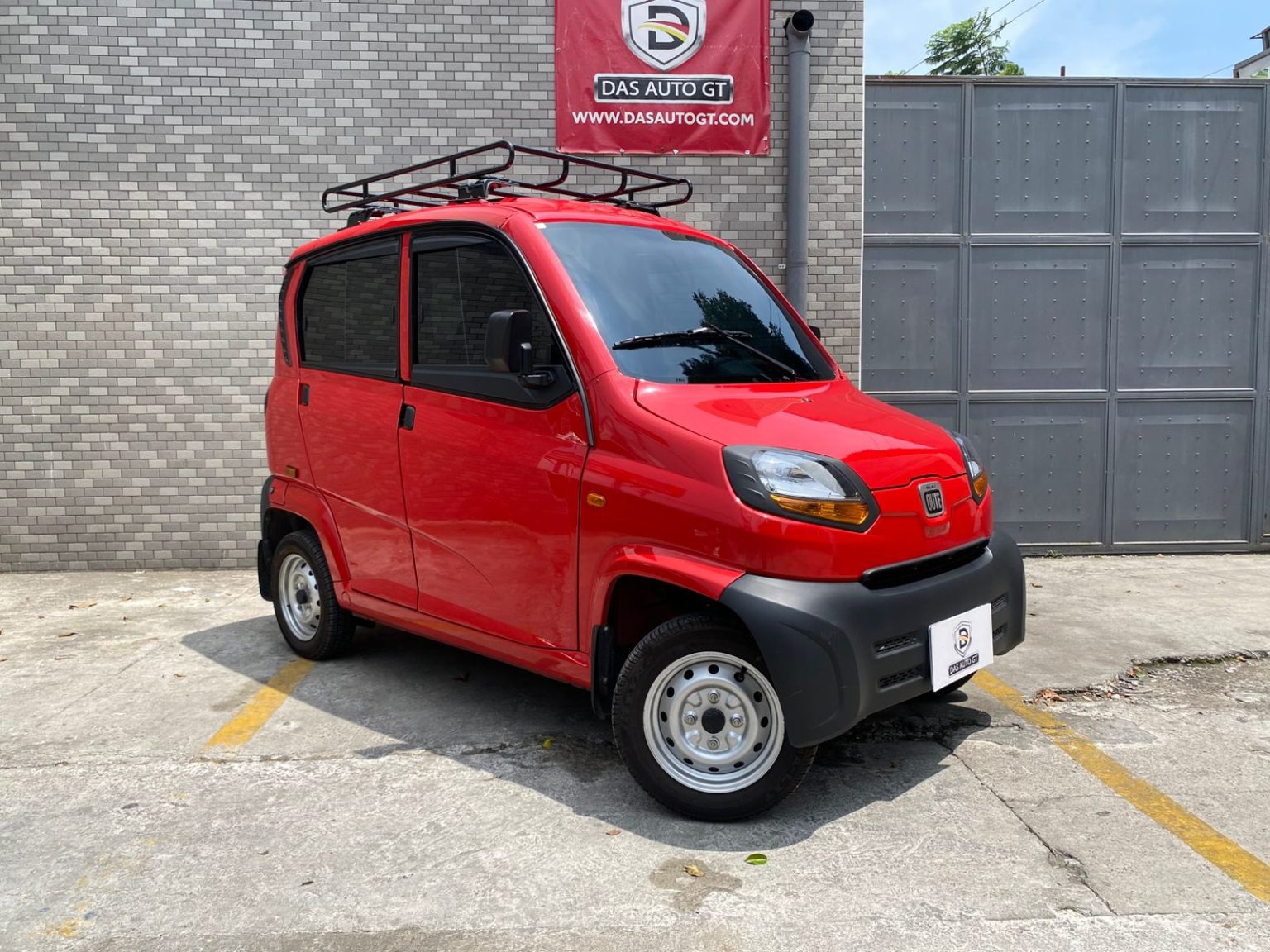 Bajaj Qute Qcar