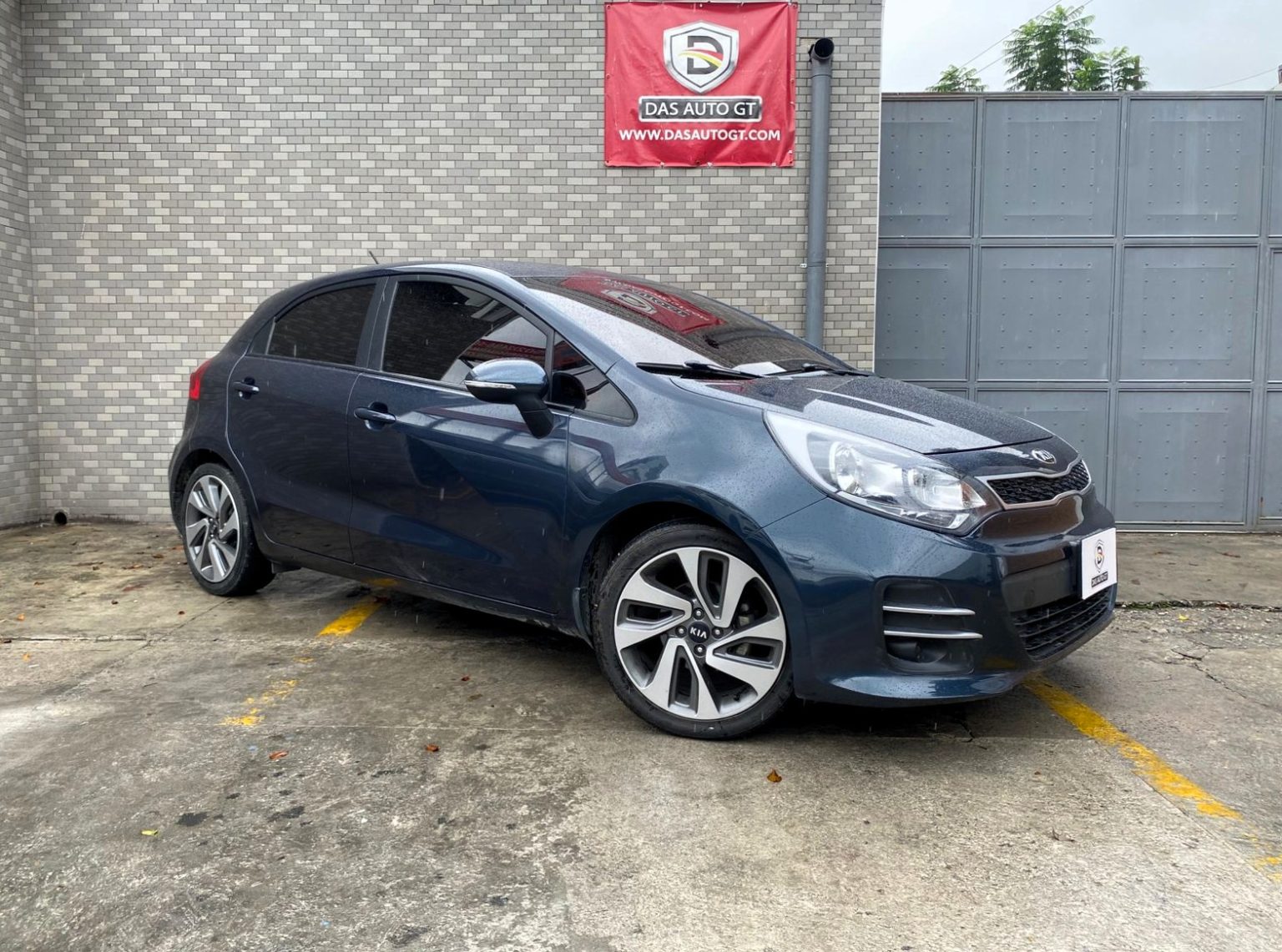 Kia Rio EX