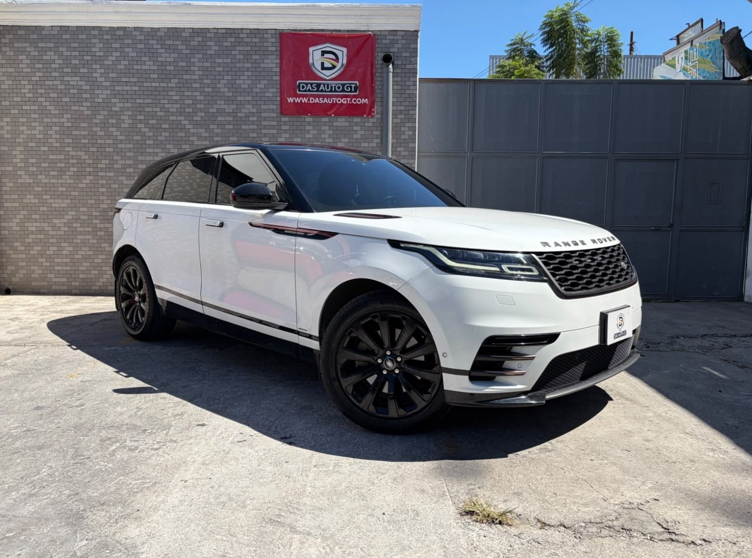 Land Rover Range Rover Velar P380 SE