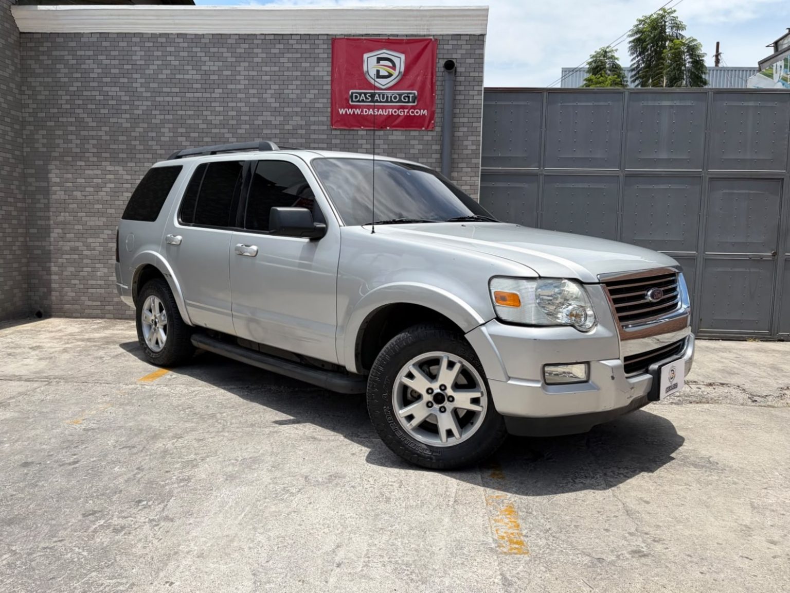 Ford Explorer XLT