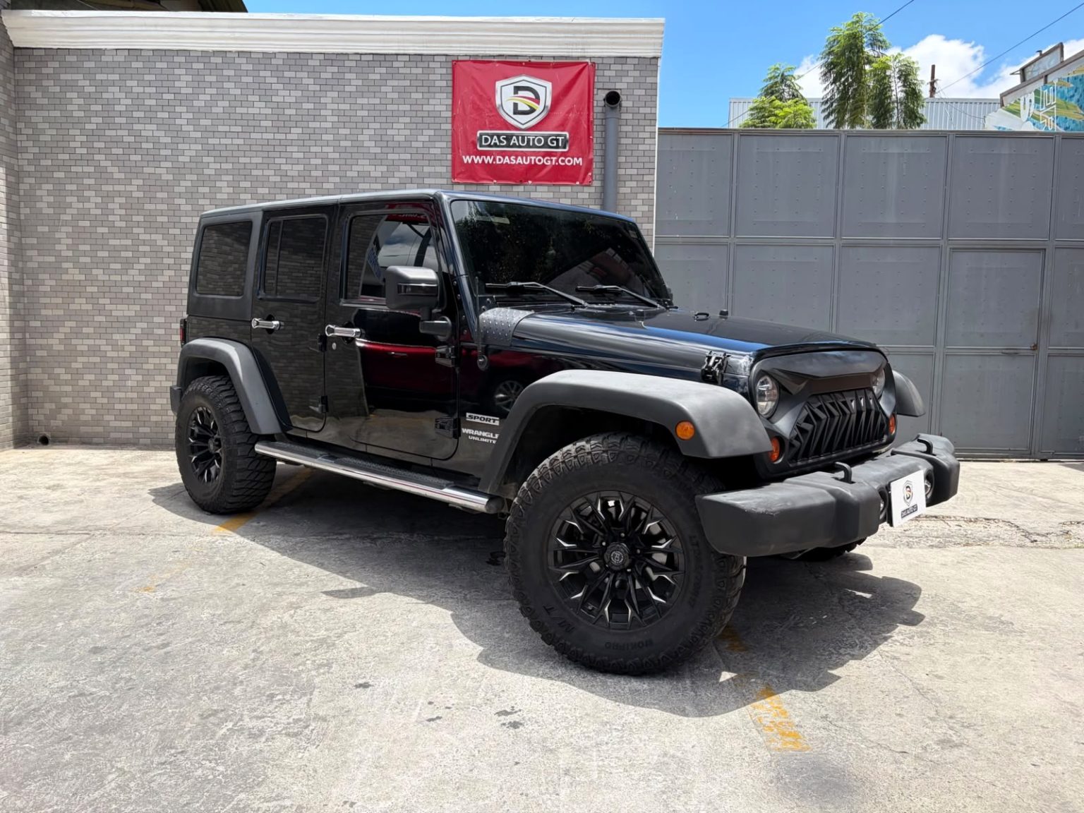 Jeep Wrangler Unlimited Sport