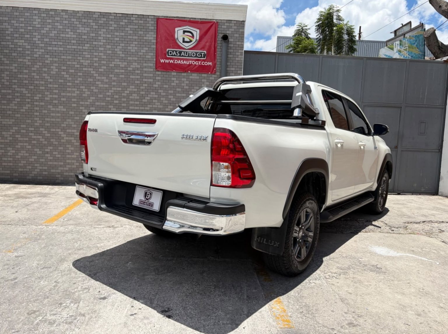 P305JGF003