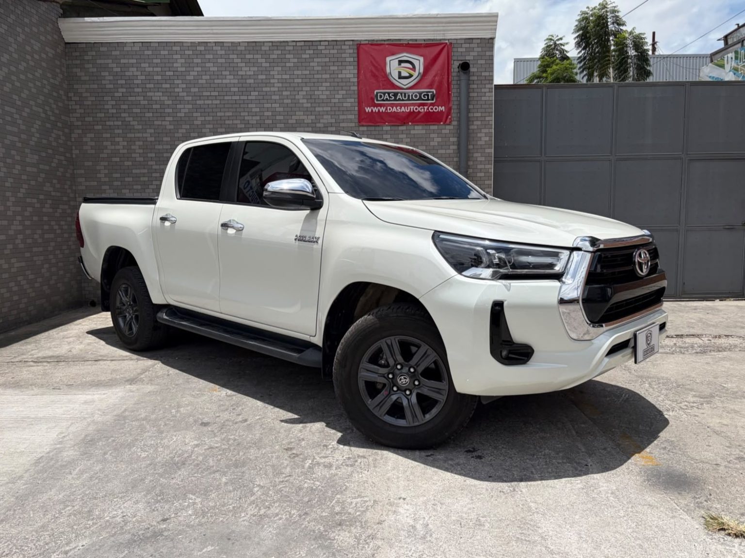 Toyota Hilux SRV