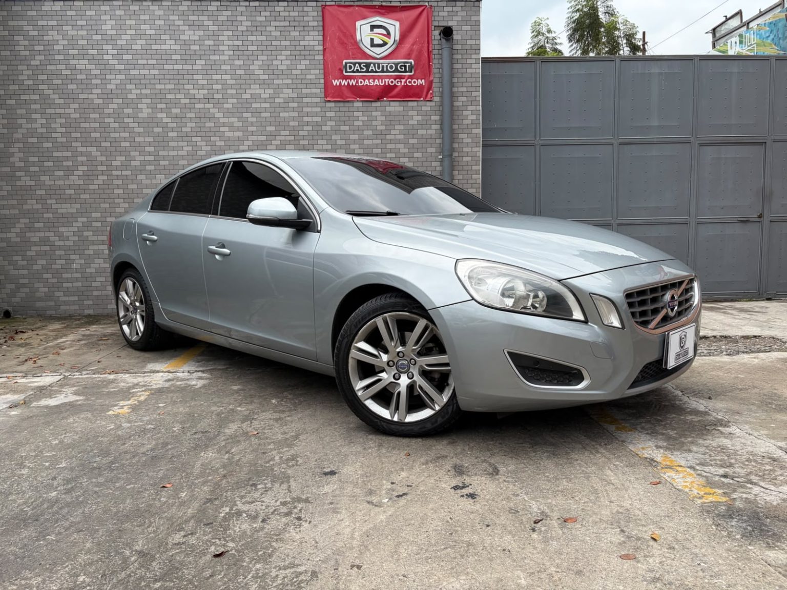Volvo S60