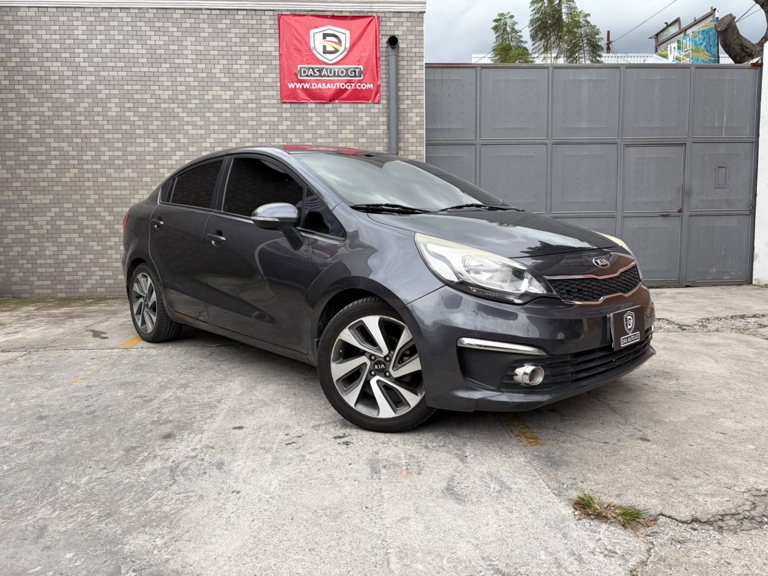 Kia Rio EX