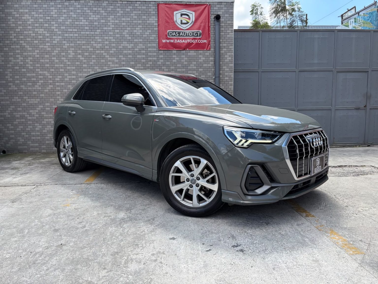 Audi Q3 S-Line TFSi